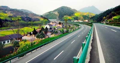 泰福特電子GPS北斗雙模NTP服務(wù)器在京昆高速投運(yùn)！